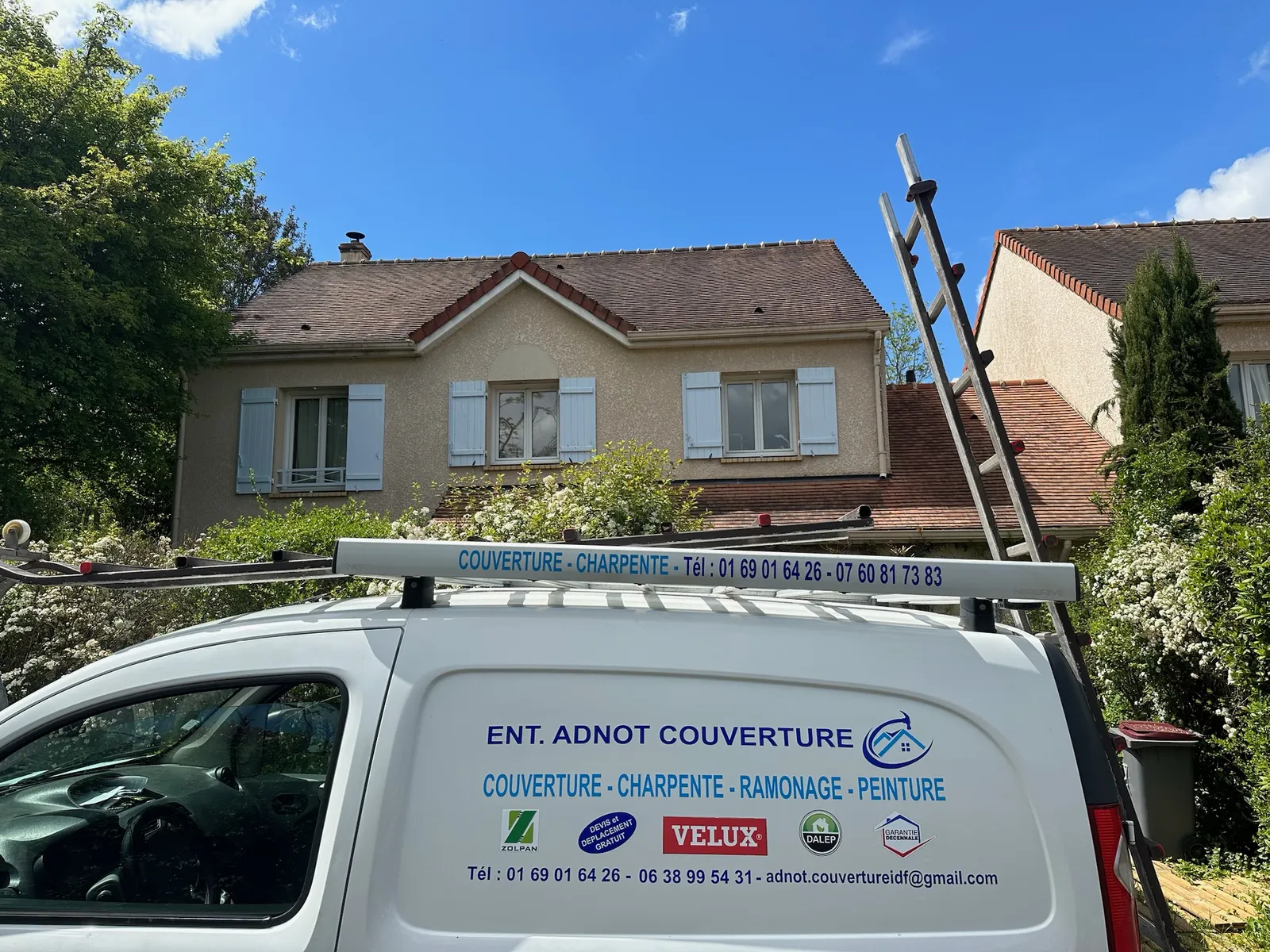 Visite pour devis toiture par Adnot Couverture dans les Yvelines